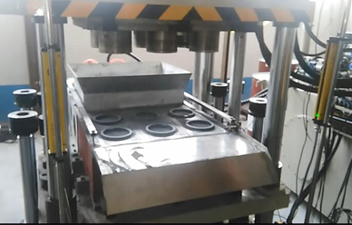 120噸(dun)四柱四(sì)梁粉末(mo)伺服成(cheng)型液壓(ya)機