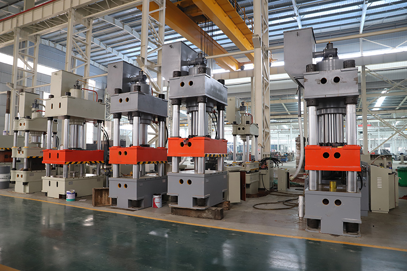 长春昌兴传感器制造有限责任公司2000噸液壓機廠家 长春昌兴传感器制造有限责任公司2000噸液壓機廠家