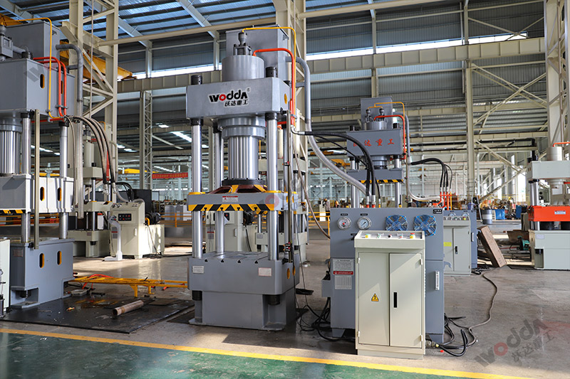 315噸不鏽鋼拉伸成型液壓機