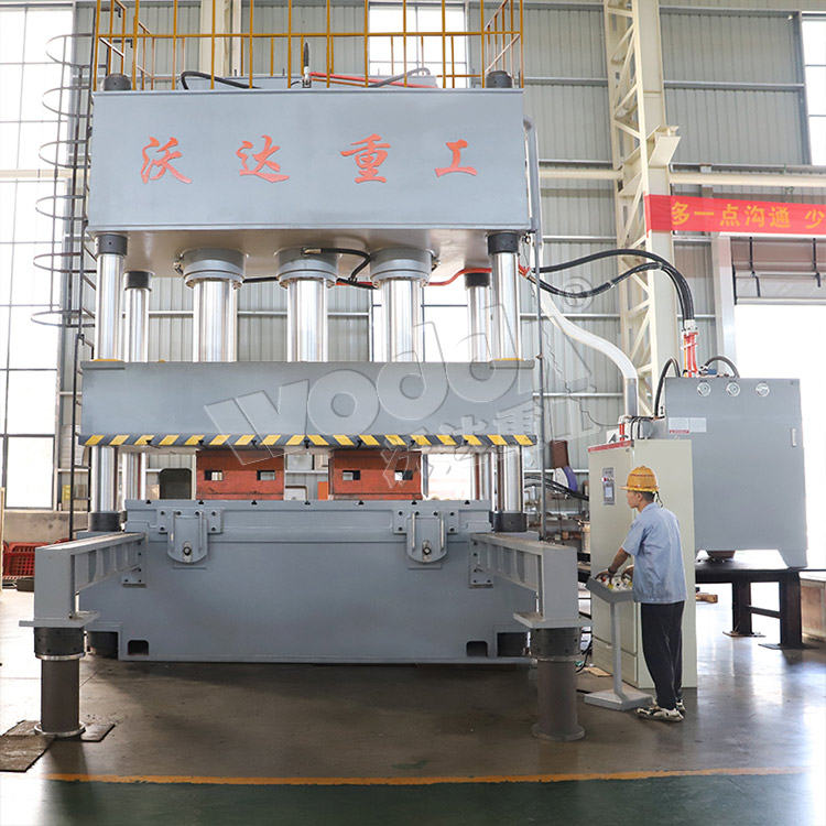 1200噸液壓機 1200噸液壓機