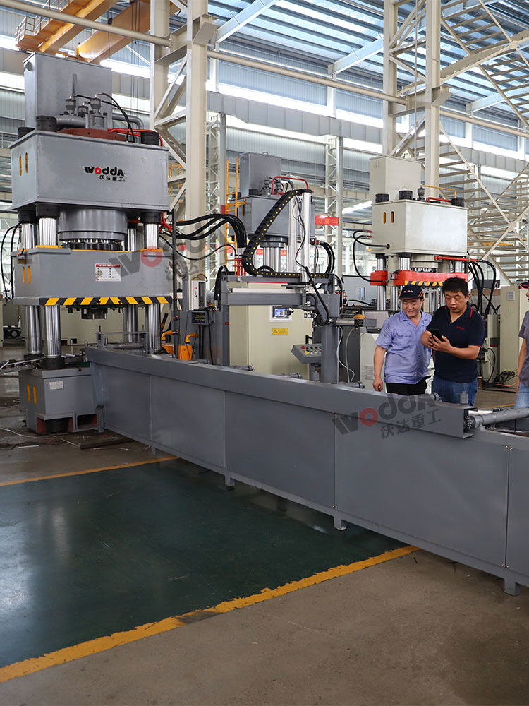 630噸錨杆托盤生産線 630噸錨杆托盤生産線