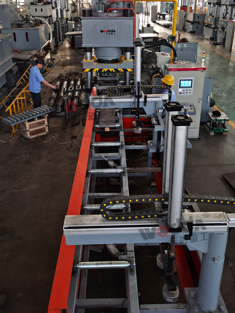 500噸全自動錨杆托盤生産線 500噸全自動錨杆托盤生産線