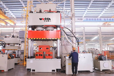 大(da)台面雙缸1000噸三(san)梁四柱液壓機(jī)