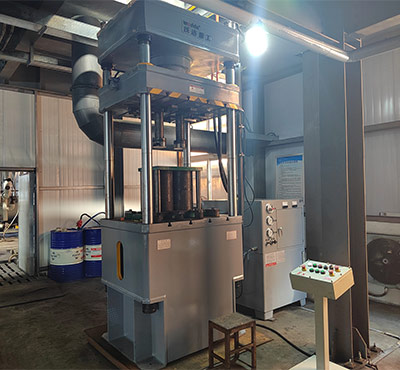 200噸石墨粉末成(chéng)型液壓機